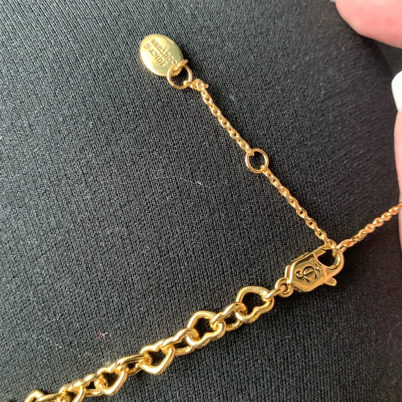 JUICY COUTURE - HEART LINK Charm NECKLACE. Rainbow and pink butterfly charms - Picture 2 of 6